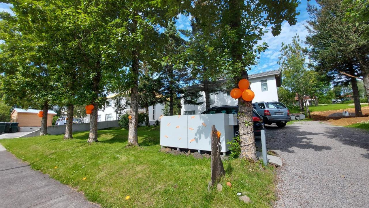 B&B Rooms Husavik 3 Ngoại thất bức ảnh