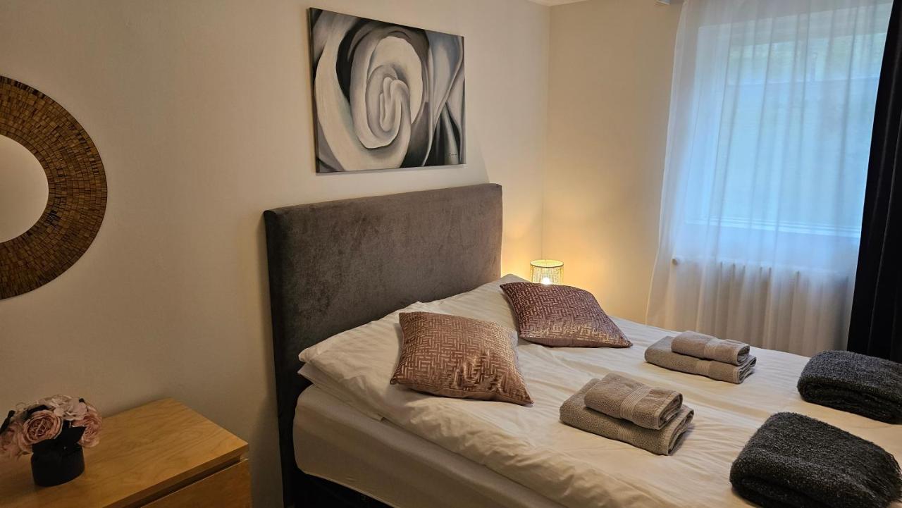 B&B Rooms Husavik 3 Ngoại thất bức ảnh